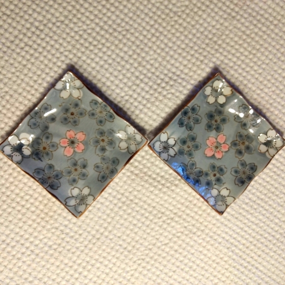 Set of 2 | Cherry Blossom Blue Plate | Japan - 4 inches - Picture 7 of 7